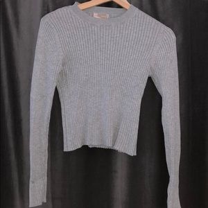 Long sleeve sweater shirt
